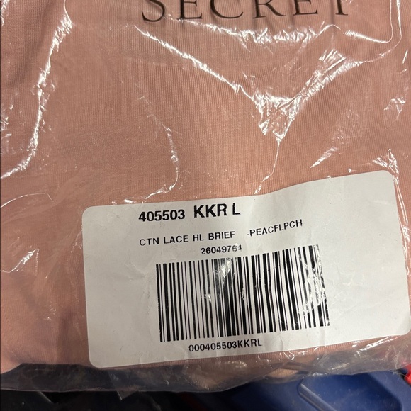 @poshaholic1023 🎊Victoria’s Secret high leg brief large NEW NWT 3pr bundle - Picture 3 of 3